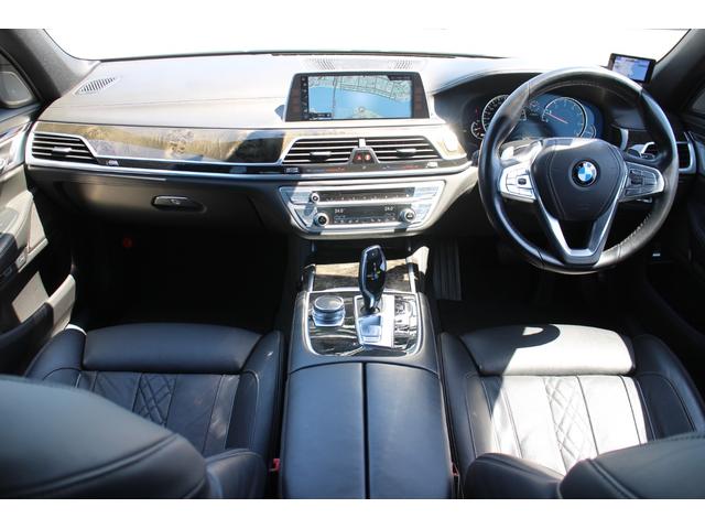 BMW 7 SERIES 740i M-SPORT