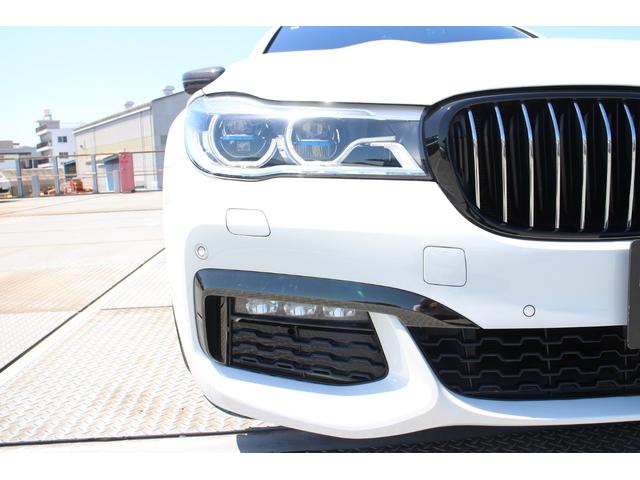 BMW 7 SERIES 740i M-SPORT