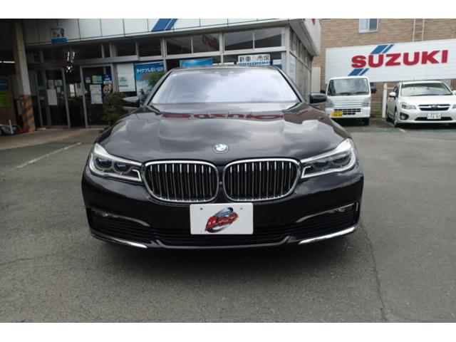 BMW 7 SERIES 740i