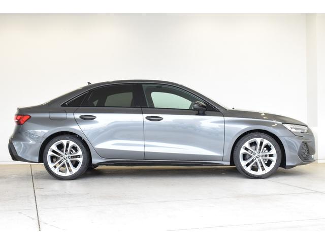 AUDI A3 SEDAN 30 TFSI S LINE