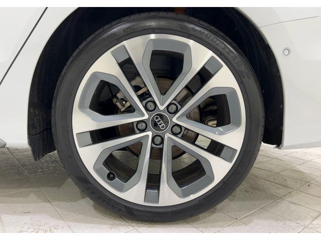 AUDI A3 SEDAN 30 TFSI S LINE