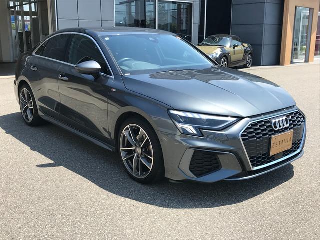AUDI A3 SEDAN 30 TFSI S LINE