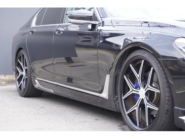 BMW 7 SERIES 740i