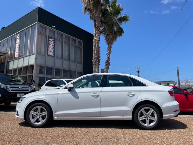 AUDI A3 SEDAN 30 TFSI
