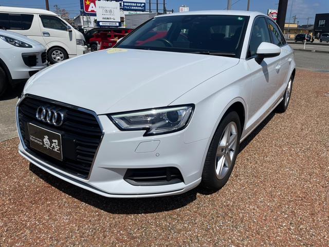 AUDI A3 SEDAN 30 TFSI
