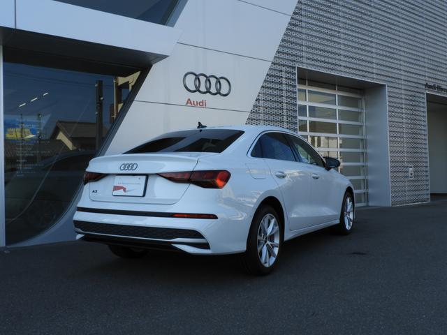 AUDI A3 SEDAN 30 TFSI ADVANCED