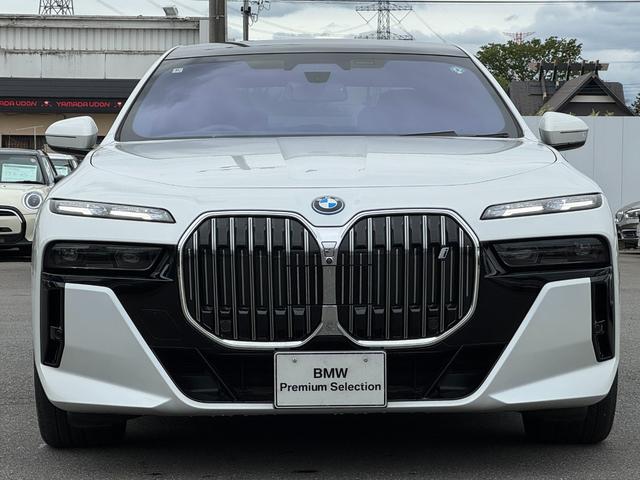 BMW i7 E DRIVE 50 M-SPORT