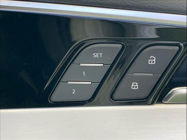 AUDI A4 BLACK STYLE PLUS