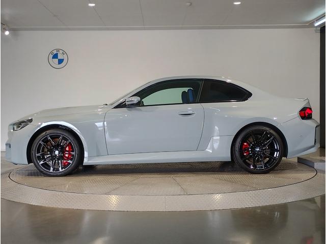 BMW M2 BASE GRADE