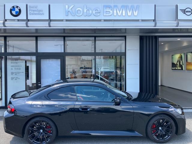 BMW M2 BASE GRADE