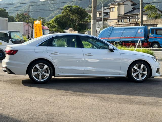 AUDI A4 35TFSI ADVANCED