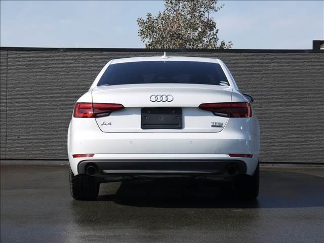 AUDI A4 2.0TFSI QUATTRO