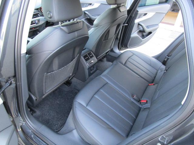 AUDI A4 2.0TFSI QUATTRO TUXEDO STYLE