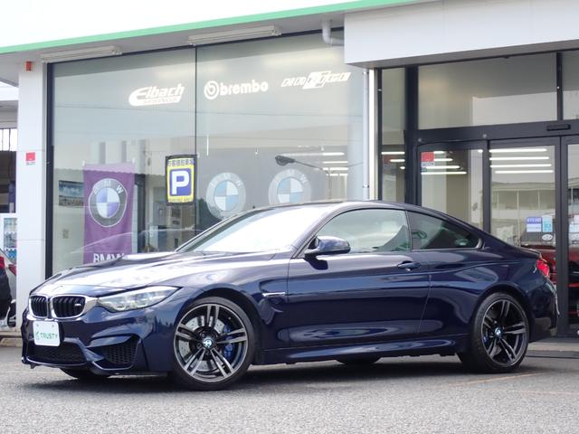 BMW M4 M4 COUPE