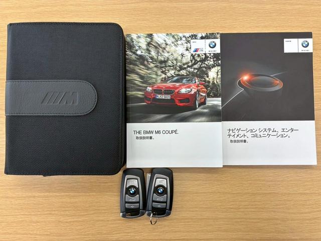 BMW M6 BASE GRADE