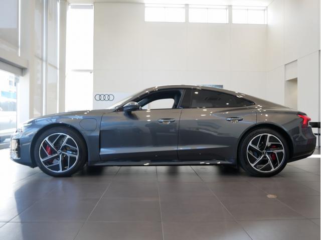 AUDI E-TRON GT QUATTRO BASE GRADE
