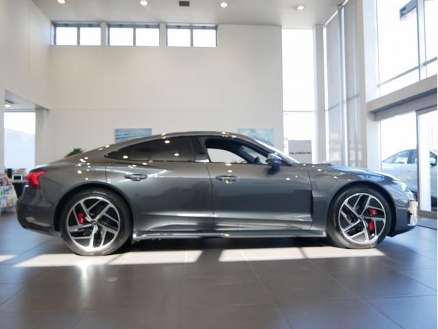 AUDI E-TRON GT QUATTRO BASE GRADE