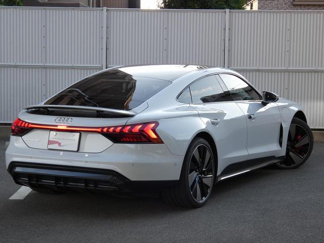 AUDI E-TRON GT QUATTRO BASE GRADE