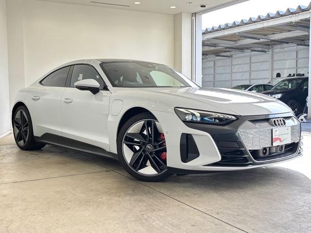 AUDI E-TRON GT QUATTRO BASE GRADE