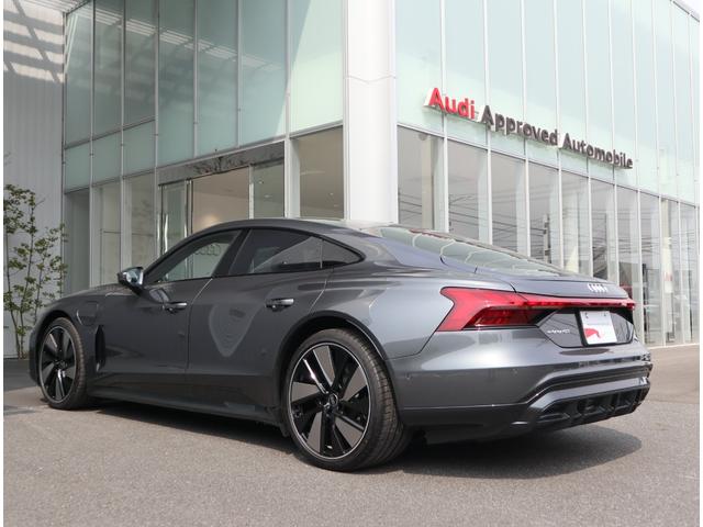 AUDI E-TRON GT QUATTRO BASE GRADE