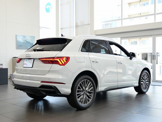 AUDI Q3 35 TFSI S LINE