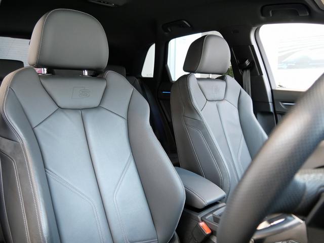 AUDI Q3 35 TFSI S LINE