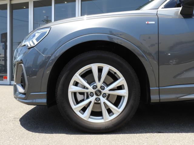 AUDI Q3 40 TDI QUATTRO S LINE