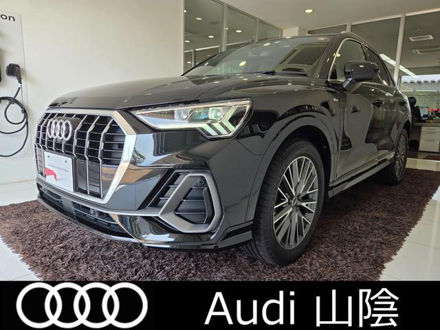 AUDI Q3 35 TFSI S LINE