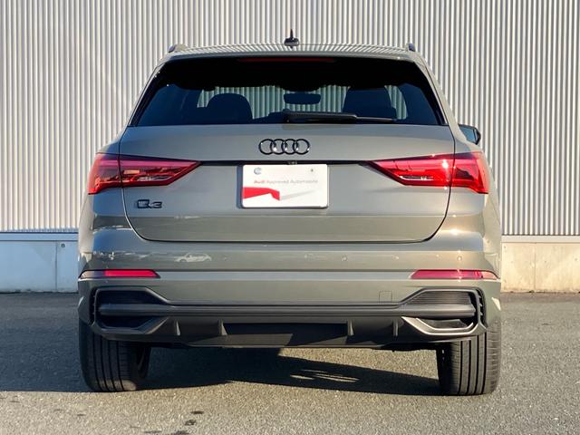 AUDI Q3 35 TFSI S LINE