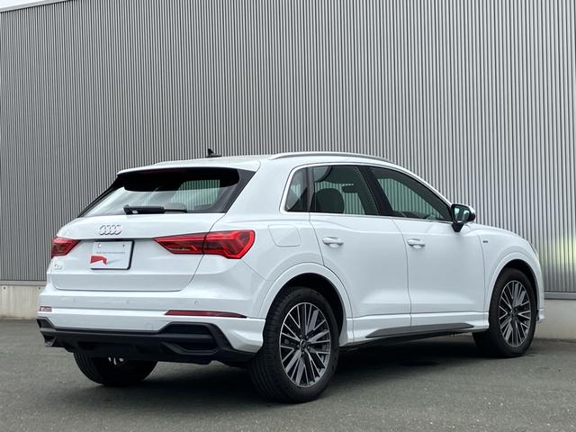 AUDI Q3 35 TFSI S LINE