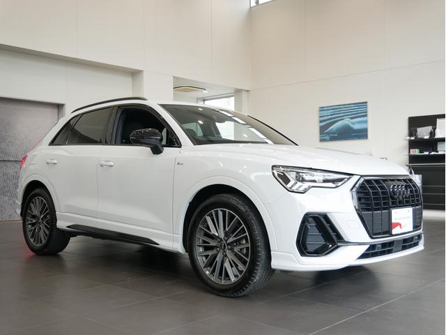 AUDI Q3 35 TFSI S LINE