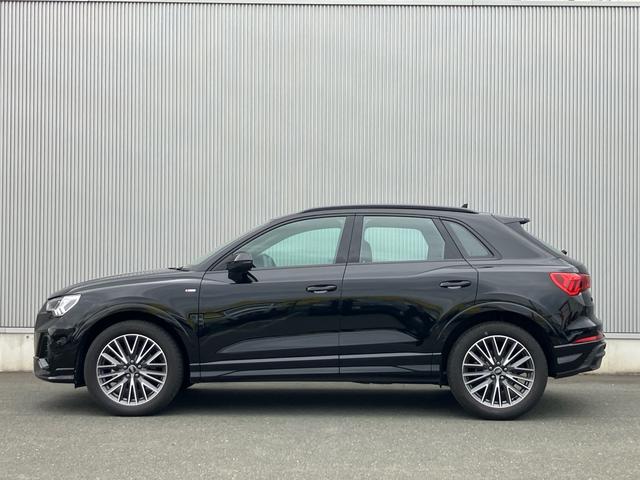 AUDI Q3 35 TFSI S LINE