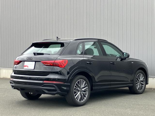 AUDI Q3 35 TFSI S LINE