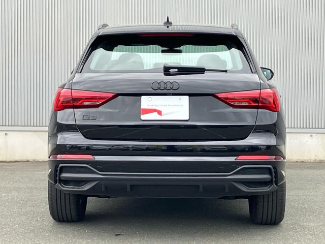 AUDI Q3 35 TFSI S LINE