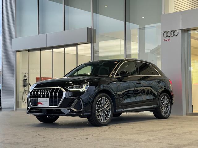 AUDI Q3 35 TFSI S LINE