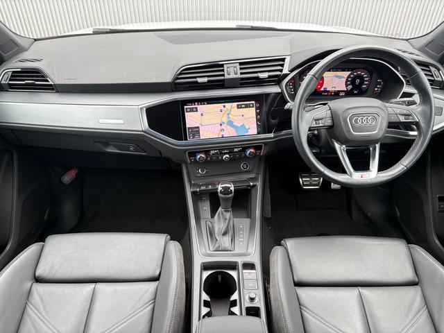AUDI Q3 35 TFSI S LINE