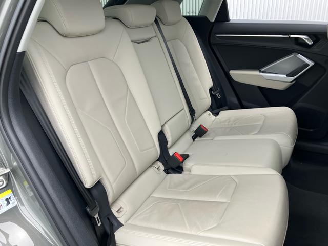 AUDI Q3 35 TFSI ADVANCED
