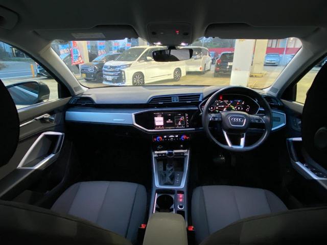 AUDI Q3 35 TFSI ADVANCED