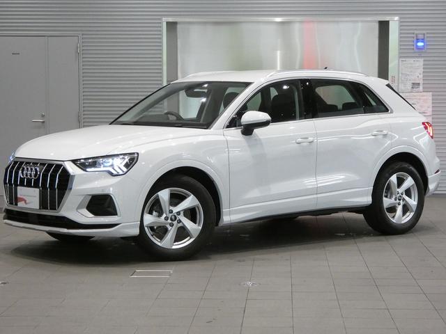 AUDI Q3 35 TFSI ADVANCED