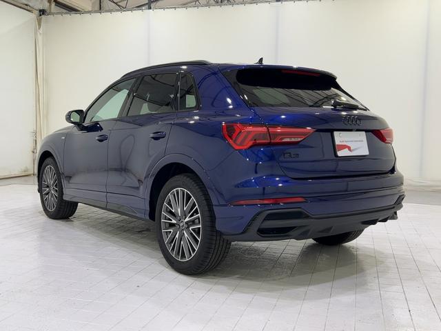 AUDI Q3 35 TFSI S LINE