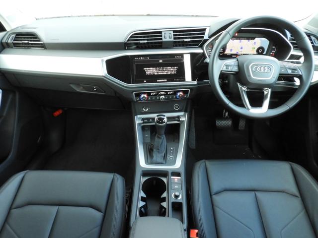 AUDI Q3 35 TFSI ADVANCED