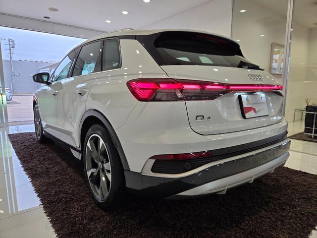AUDI Q4 E-TRON 40 E-TRON S LINE