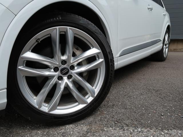 AUDI Q7 3.0TFSI QUATTRO
