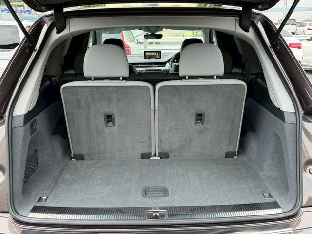 AUDI Q7 55TFSI QUATTRO