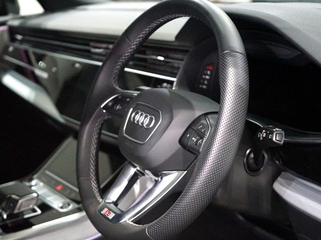 AUDI Q7 55TFSI QUATTRO S LINE