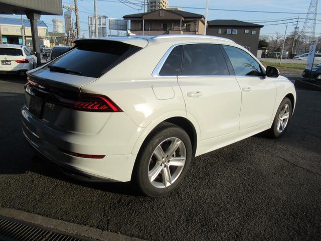 AUDI Q8 55TFSI QUATTRO DEBUT PACKAGE LUXURY
