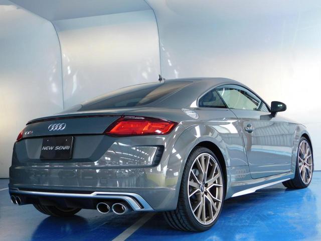 AUDI TTS COUPE MEMORIAL EDITION