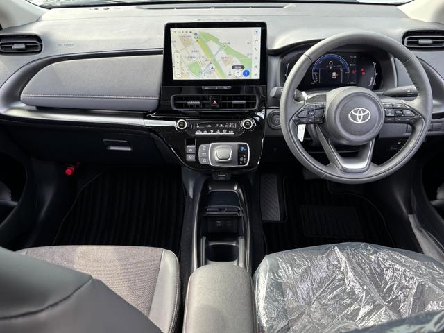 TOYOTA AQUA Z