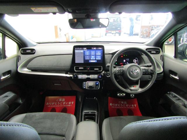 TOYOTA AQUA GR SPORT