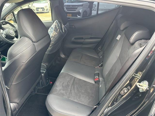 TOYOTA AQUA GR SPORT